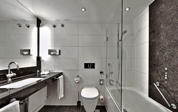 Badezimmer Maritim Hotel Köln