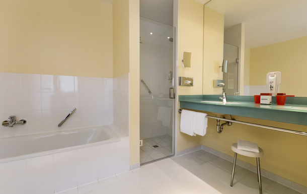 Juniorsuite des DORMERO Hotel Altes Kaufhaus in Lüneburg