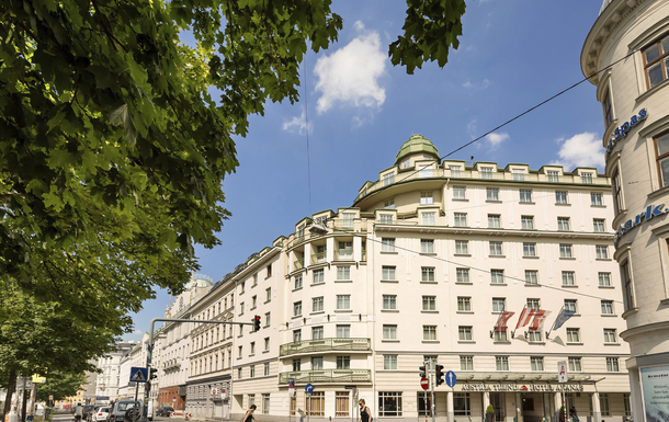 Außenansicht des Hotel Ananas